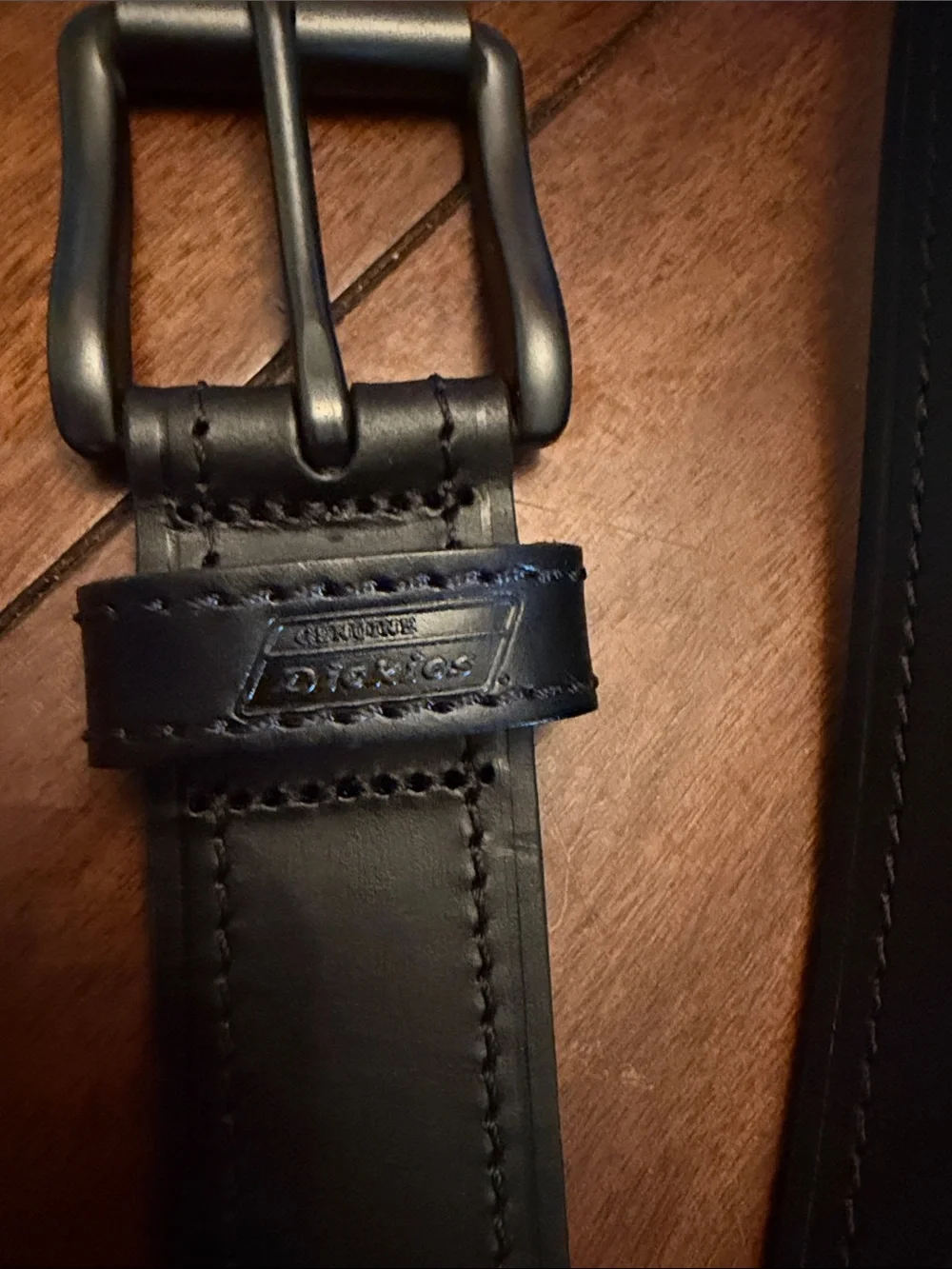 Dickies durable leather
